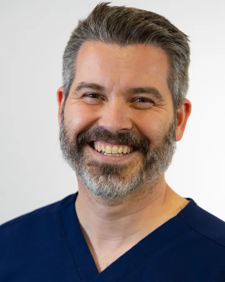 Dr. Alex Isom